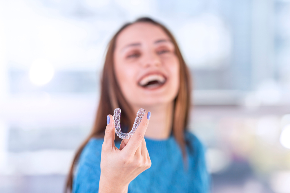 How a Personalized Invisalign Treatment Plan is Created: Custom Solutions for You